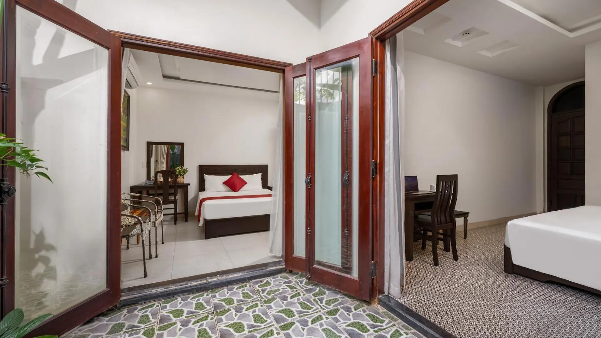 Raon Ancient Town Hotel Hoi An Vietnam